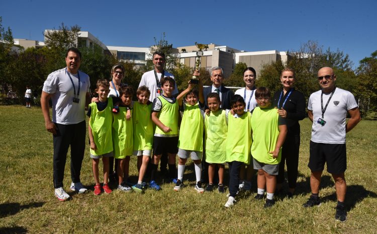 4.Sınıflar Futbol Turnuvası Şampiyonu Belli Oldu